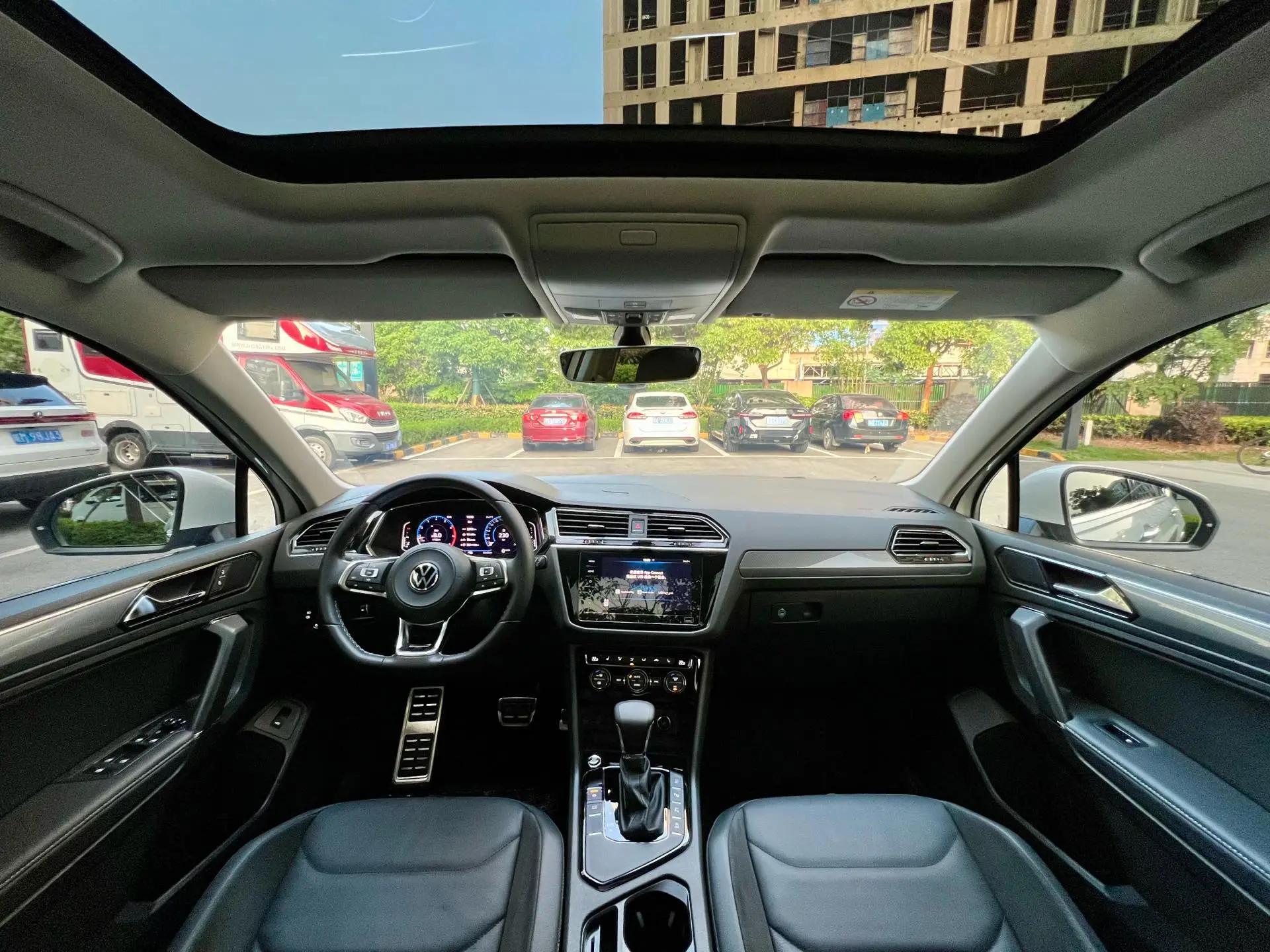 Tiguan L 2021 330TSI Automatic Two-Drive R-Line Enjoy Edition 5