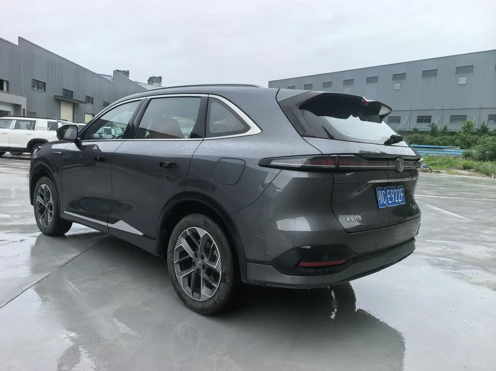 ChangAn 2025 CS75 PLUS 1.5T New Blue Whale Flagship Model Automatic 9