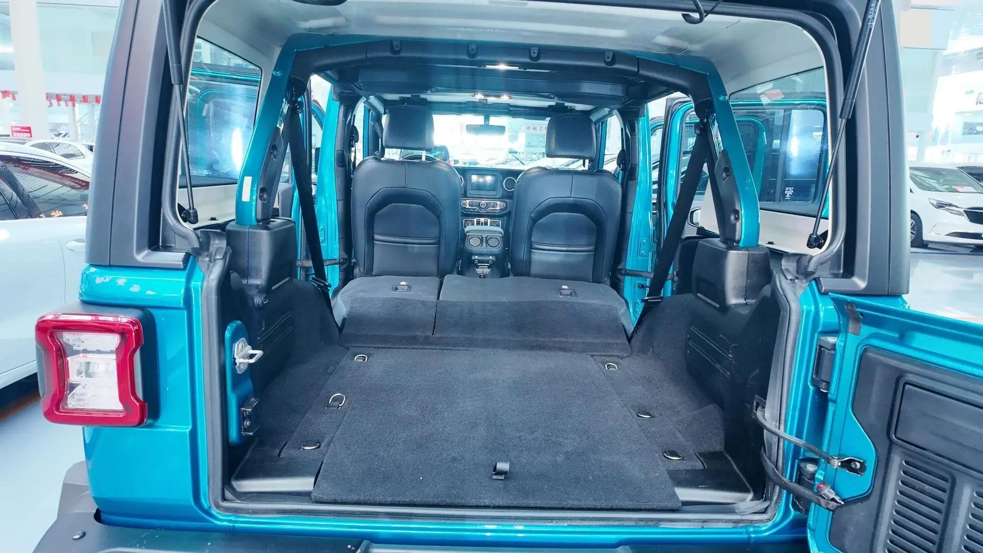 Wrangler 2019 2.0T Sahara Four-Door Edition National V 10