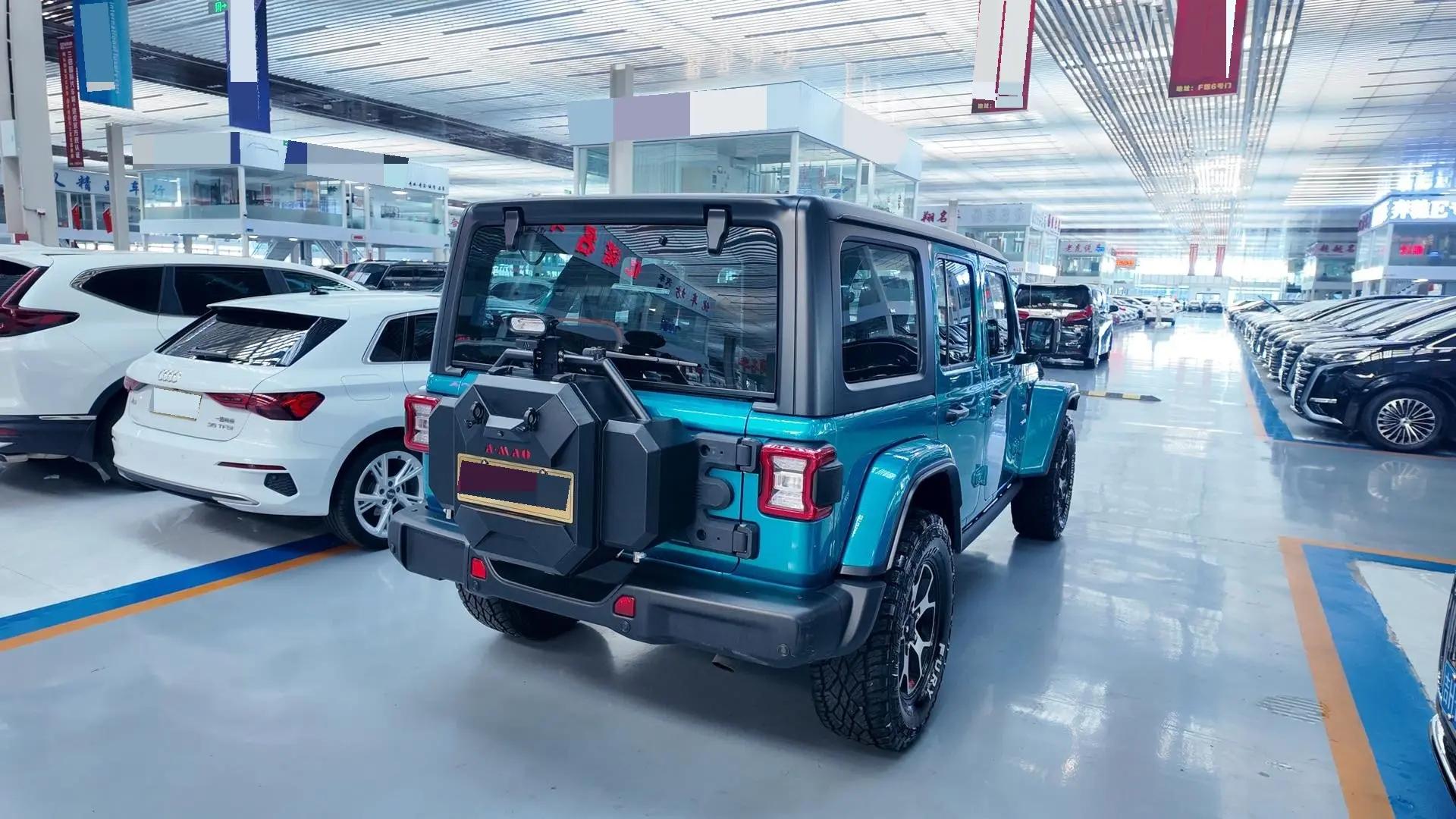 Wrangler 2019 2.0T Sahara Four-Door Edition National V 4
