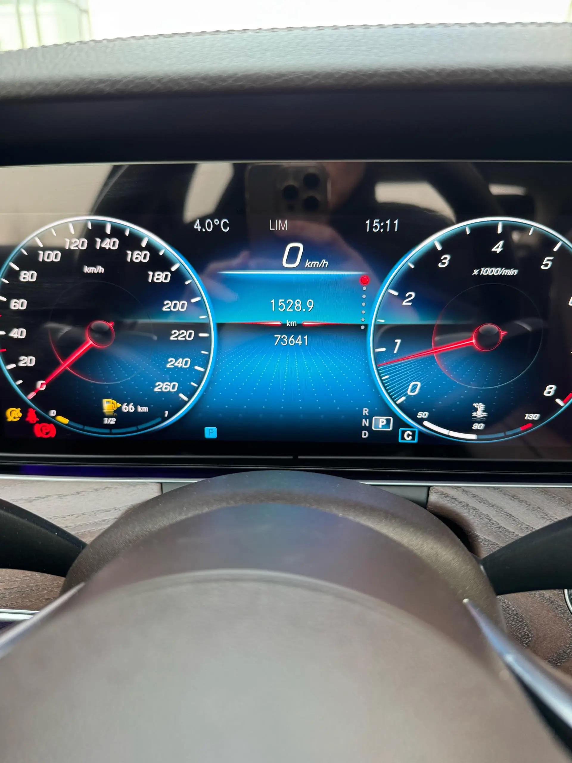 Mercedes Benz Class E 2021 to E 260 L 17