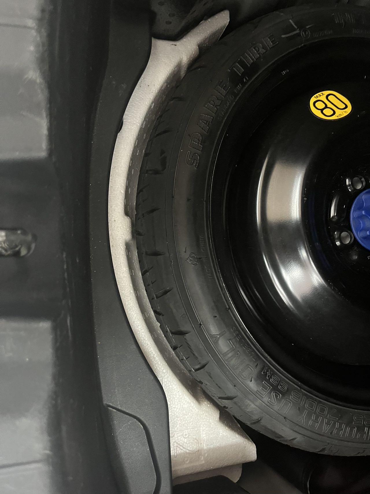 YARiS L Zhixuan 2022 1.5L CVT Deluxe PLUS Edition 3