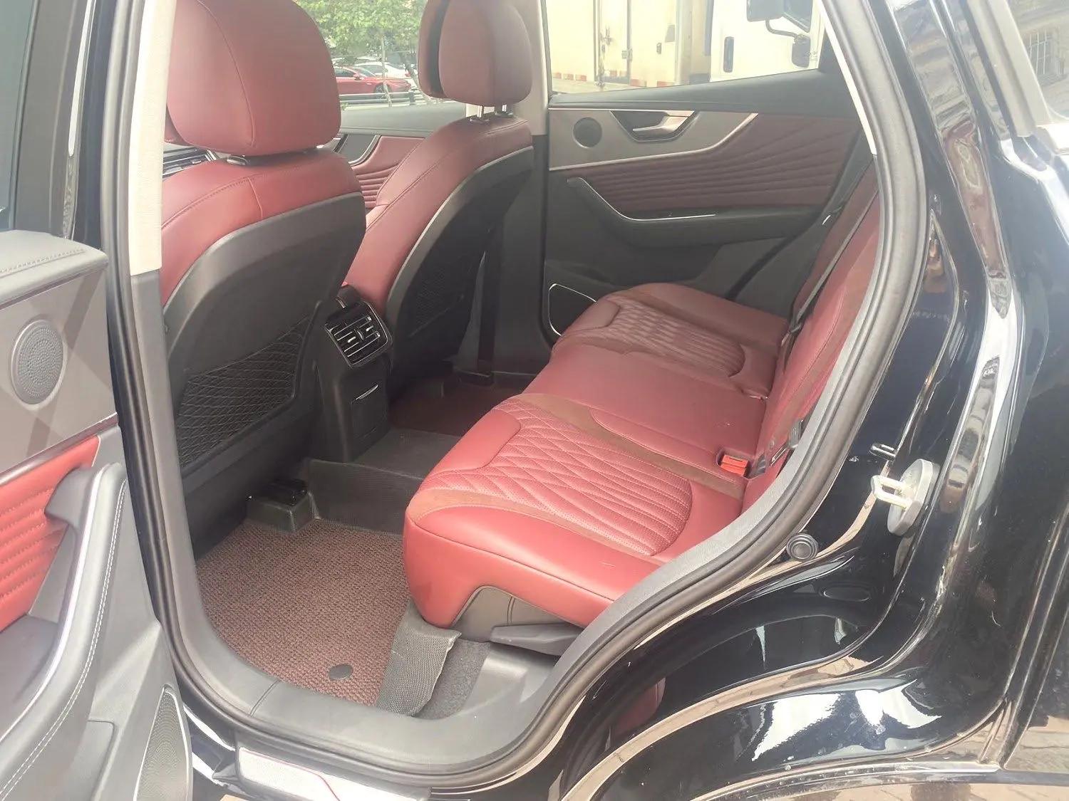 HongQi 2025 HS5 2.0T Two-Drive Flag Enjoy Pro Edition Automatic Gear 3