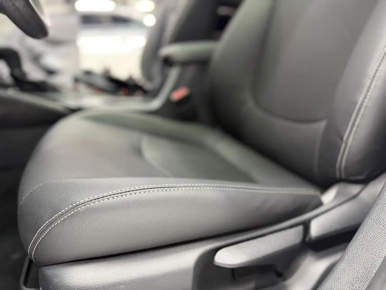 Toyota 2023 Corolla 1.2T CVT Elite Edition Automatic 16