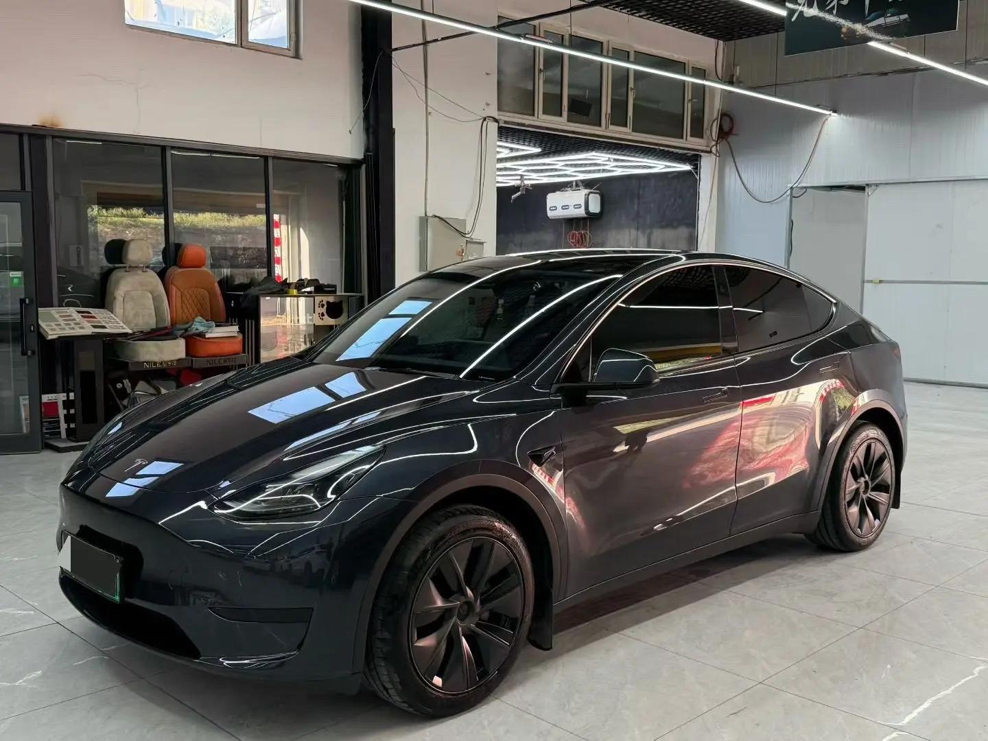 2024 Model Y Rear-Wheel Drive Edition