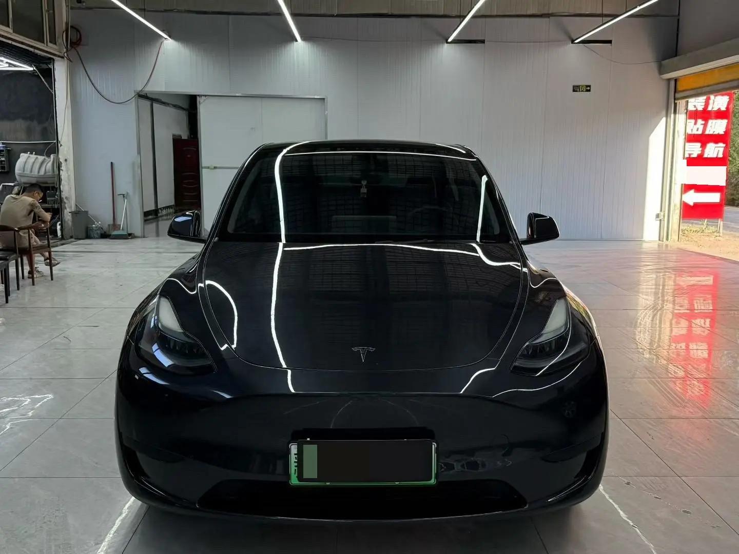 2024 Model Y Rear-Wheel Drive Edition 2