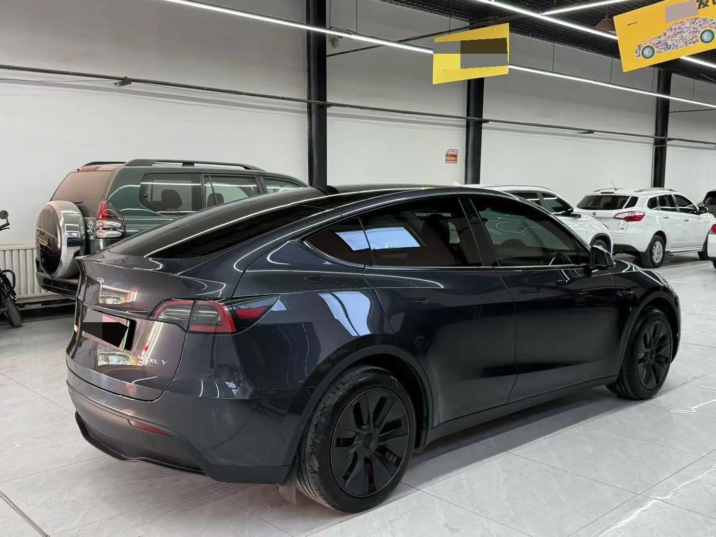 2024 Model Y Rear-Wheel Drive Edition 7