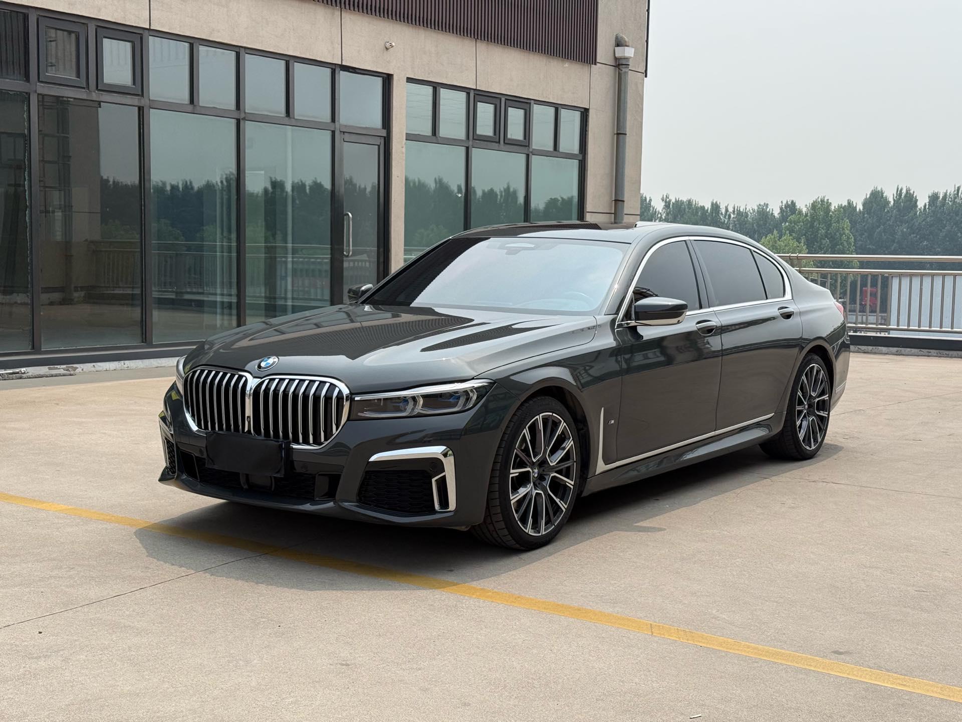 BMW 7 Series 2021 740Li xDrive Administrative M Sports Suit