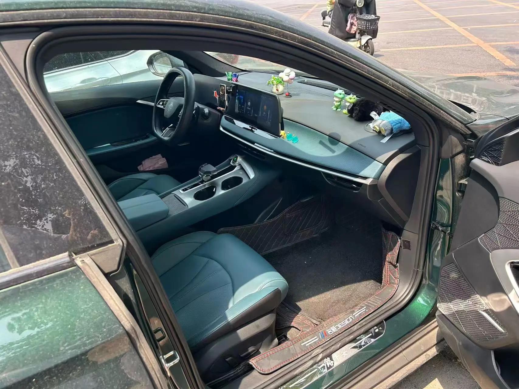 MG 2025 MG7 1.5T 300 Elegant Automatic Gear 8