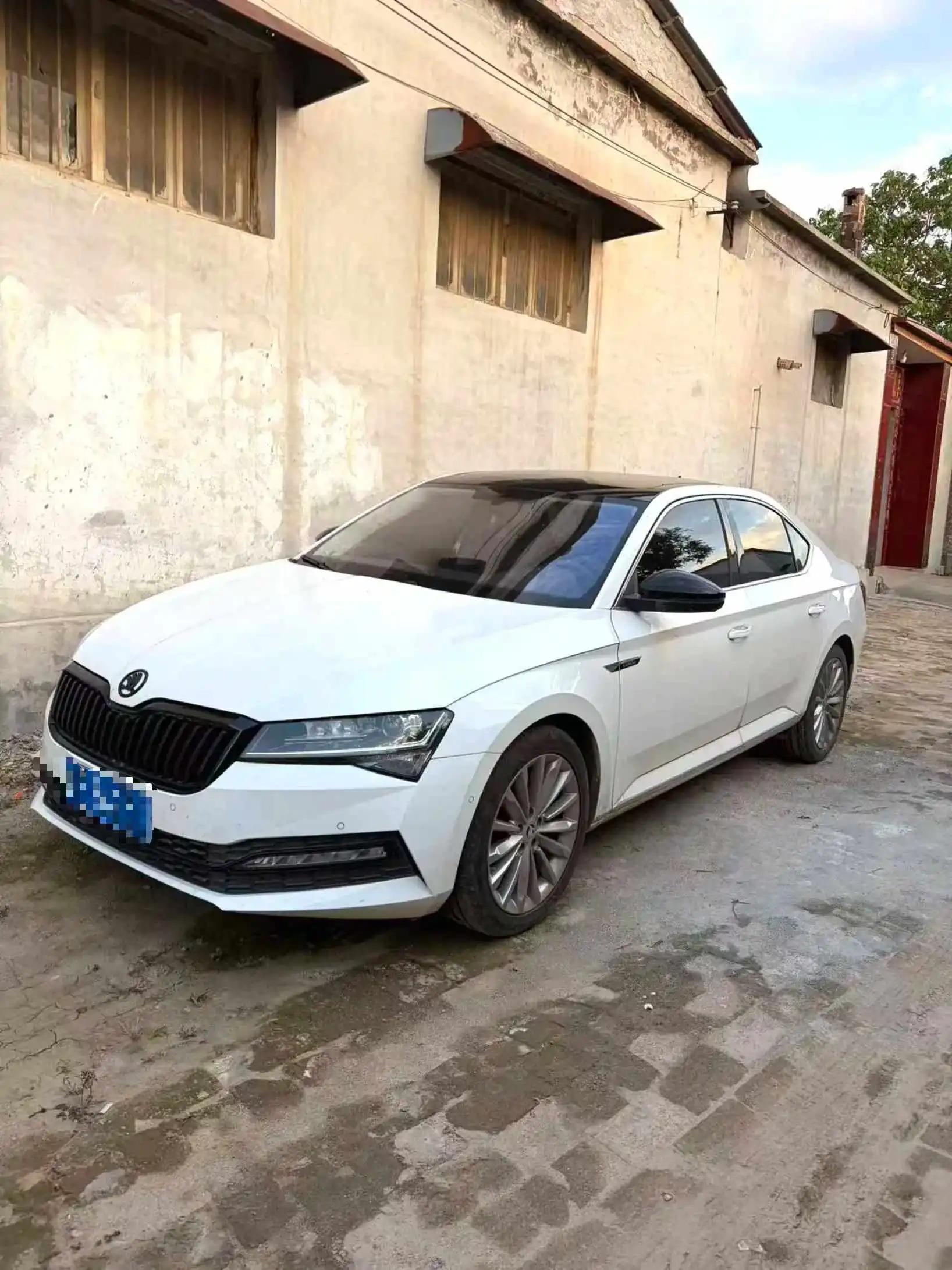 Express 2019 TSI330 DSG Deluxe Edition