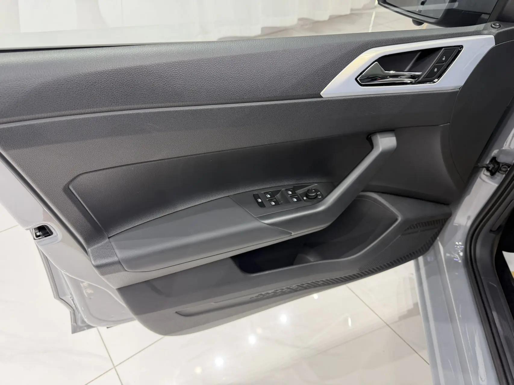 Volkswagen 2023 POLO Plus 1.5 Colorful Tech Edition Automatic 8