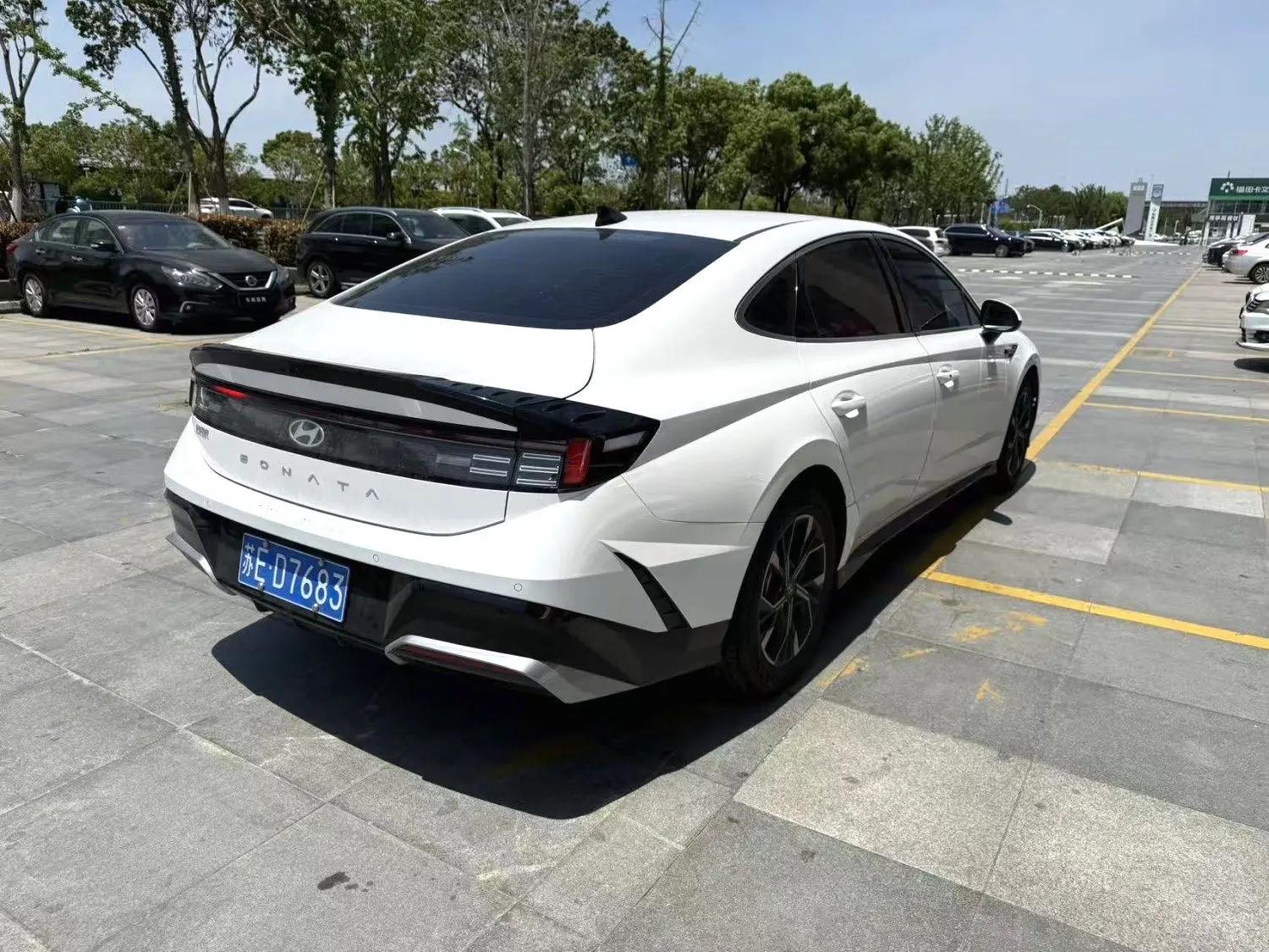 Hyundai 2024 11th Generation Sonata 1.5T Pro Automatic 8