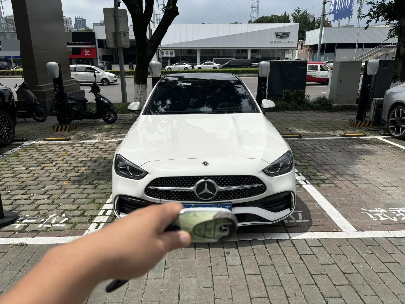 Mercedes Benz C- Class 2024 C 260 L 48V 1.5T Sport Edition (Restyled III) Automatic 2