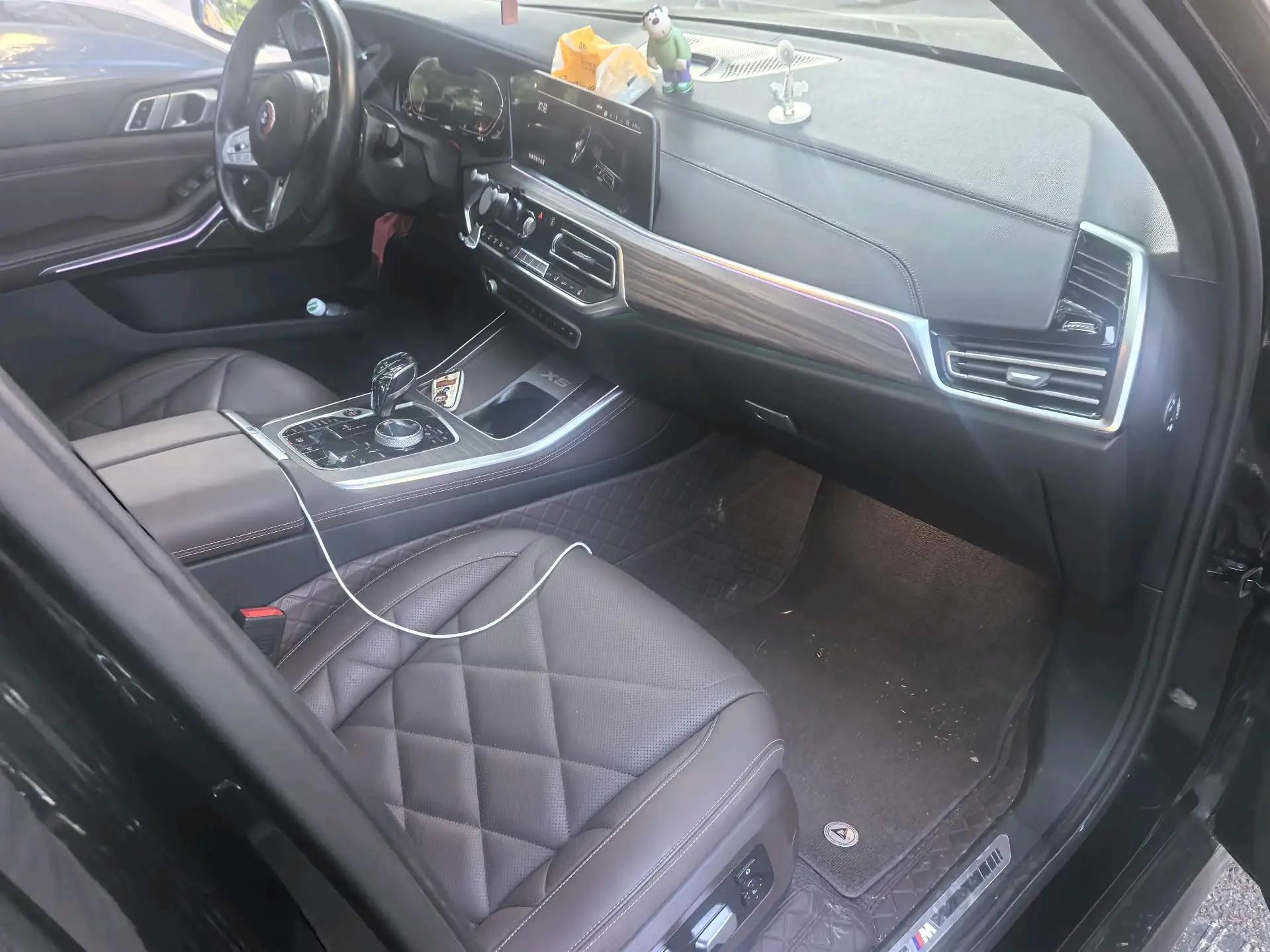BMW X5 2022 xDrive 40Li exclusive m sports suit 7