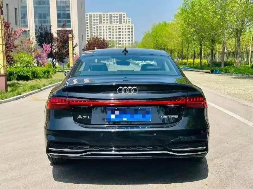 Audi 2024 A7L 2.0TFSI 45TFSI Luxury Automatic 4