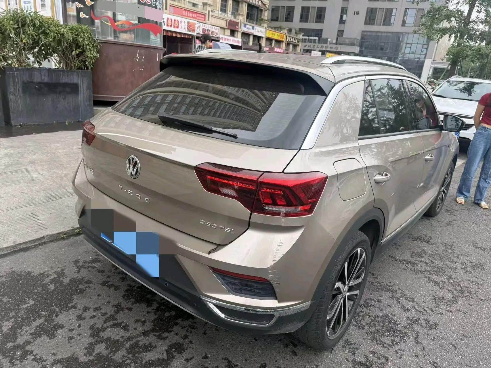 T-ROC Tange 2019 280TSI DSG Two-Drive R-Line 5