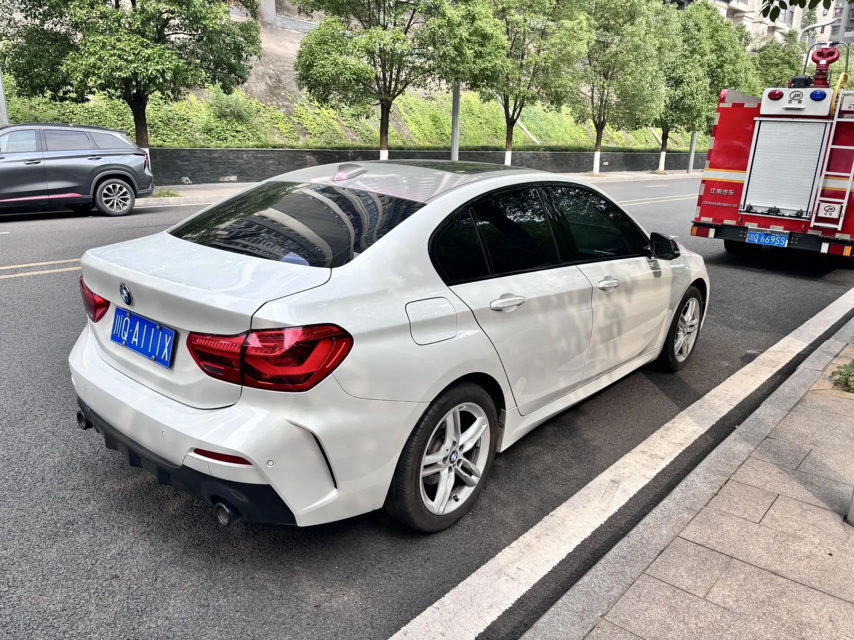 BMW 1 Series 2021 Changed to 120i M Sports Obsidian Night Edition 3