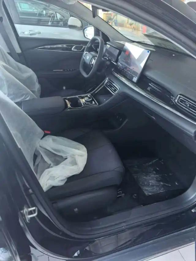 Geely Galaxy 2025 xingyao 6 EM-i 1.5 125km sailing version automatic gear 4