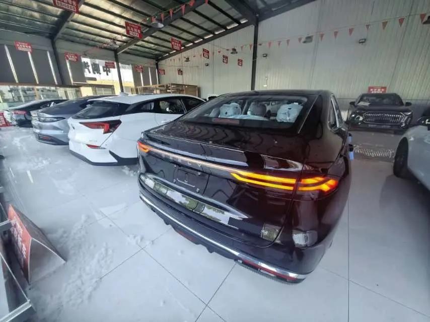 Geely Galaxy 2025 xingyao 6 EM-i 1.5 125km sailing version automatic gear 6