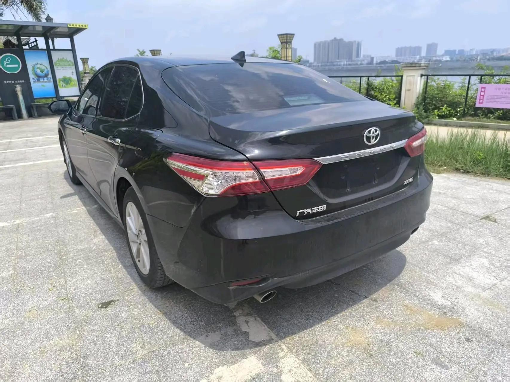 Camry 2021 2.0G Deluxe Edition 4