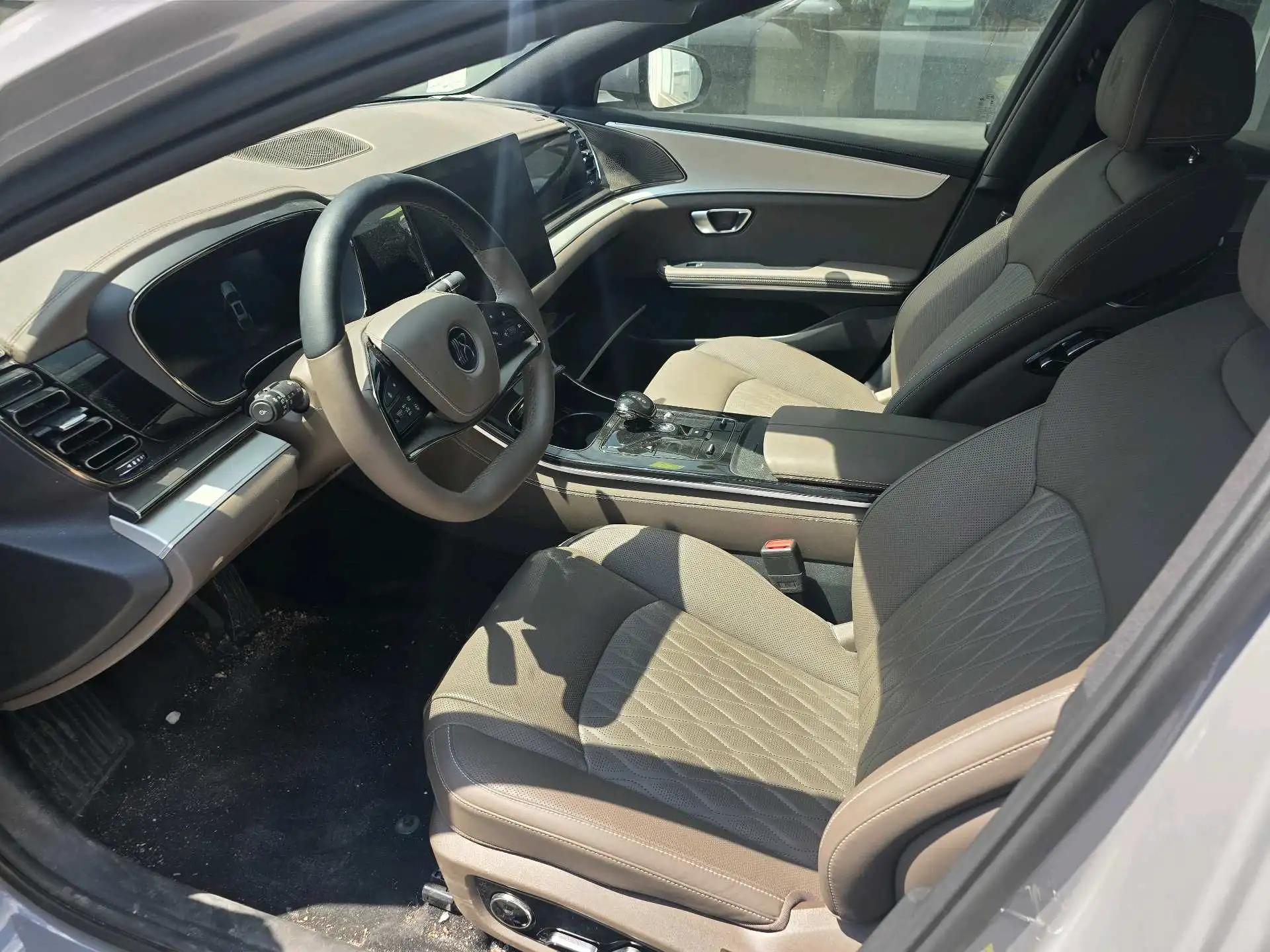 BYD 2025 Han DM-i 1.5T stepless 125KM laser Radar intelligent driving automatic gear 3