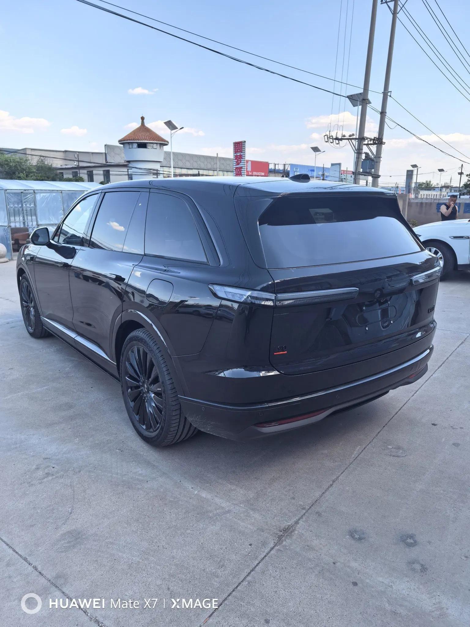 ONVO 2026 L90 Ultra six-seat automatic gear 6