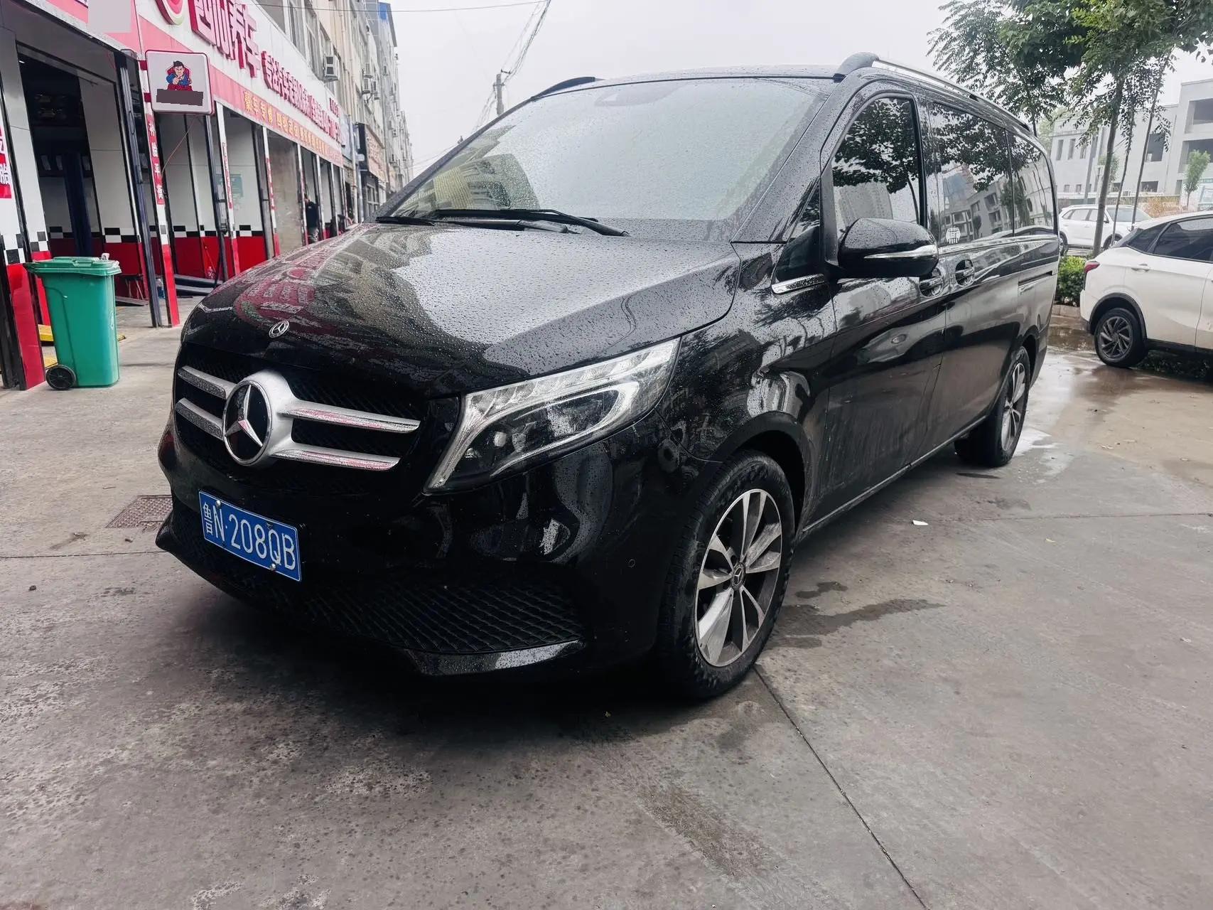 Mercedes Benz V 2020V 260 Premium Edition
