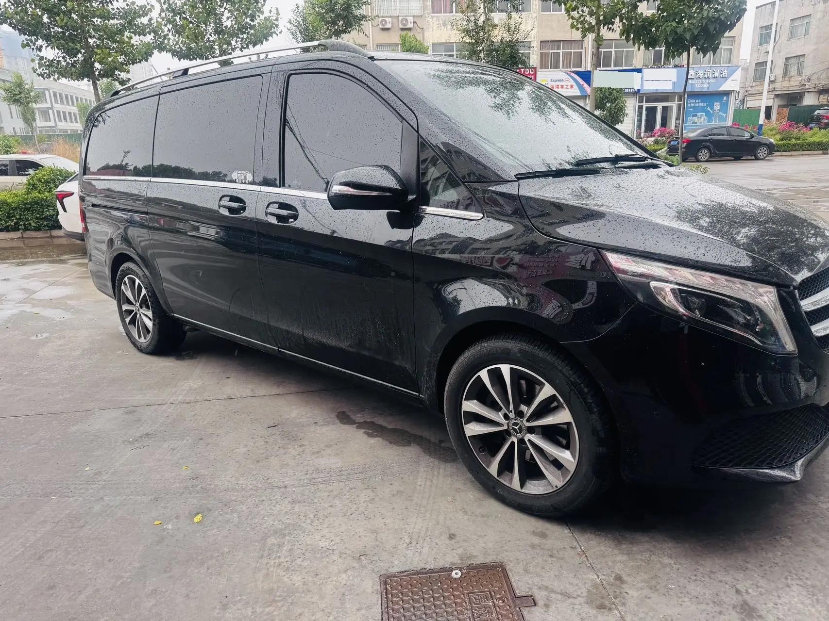 Mercedes Benz V 2020V 260 Premium Edition 3