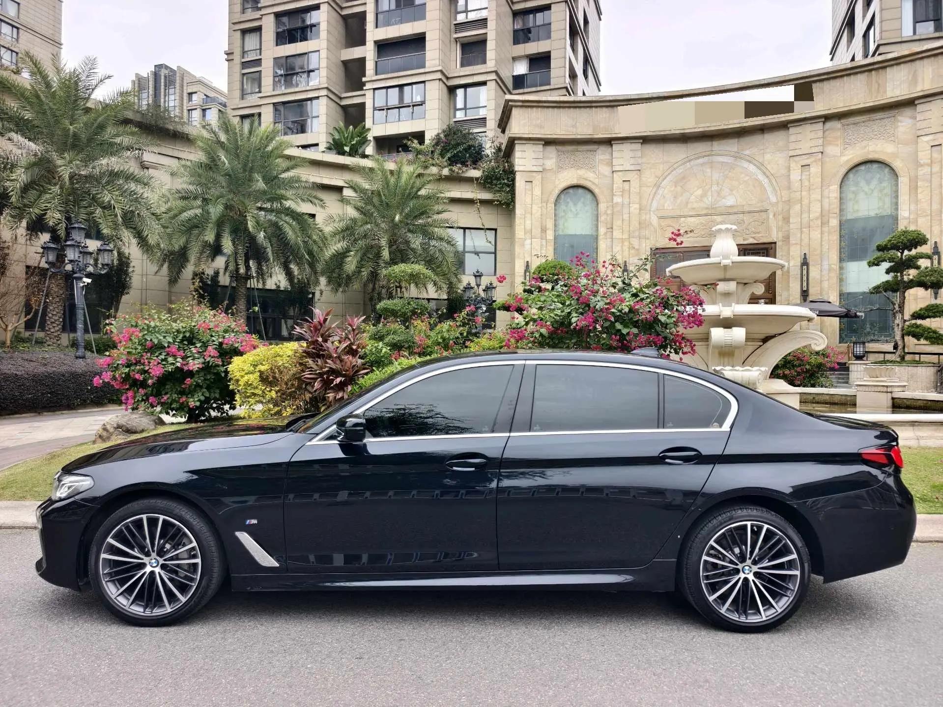 BMW 5 Series 2023 530Li 2.0T Luxury Model M Sport Package Automatic 4