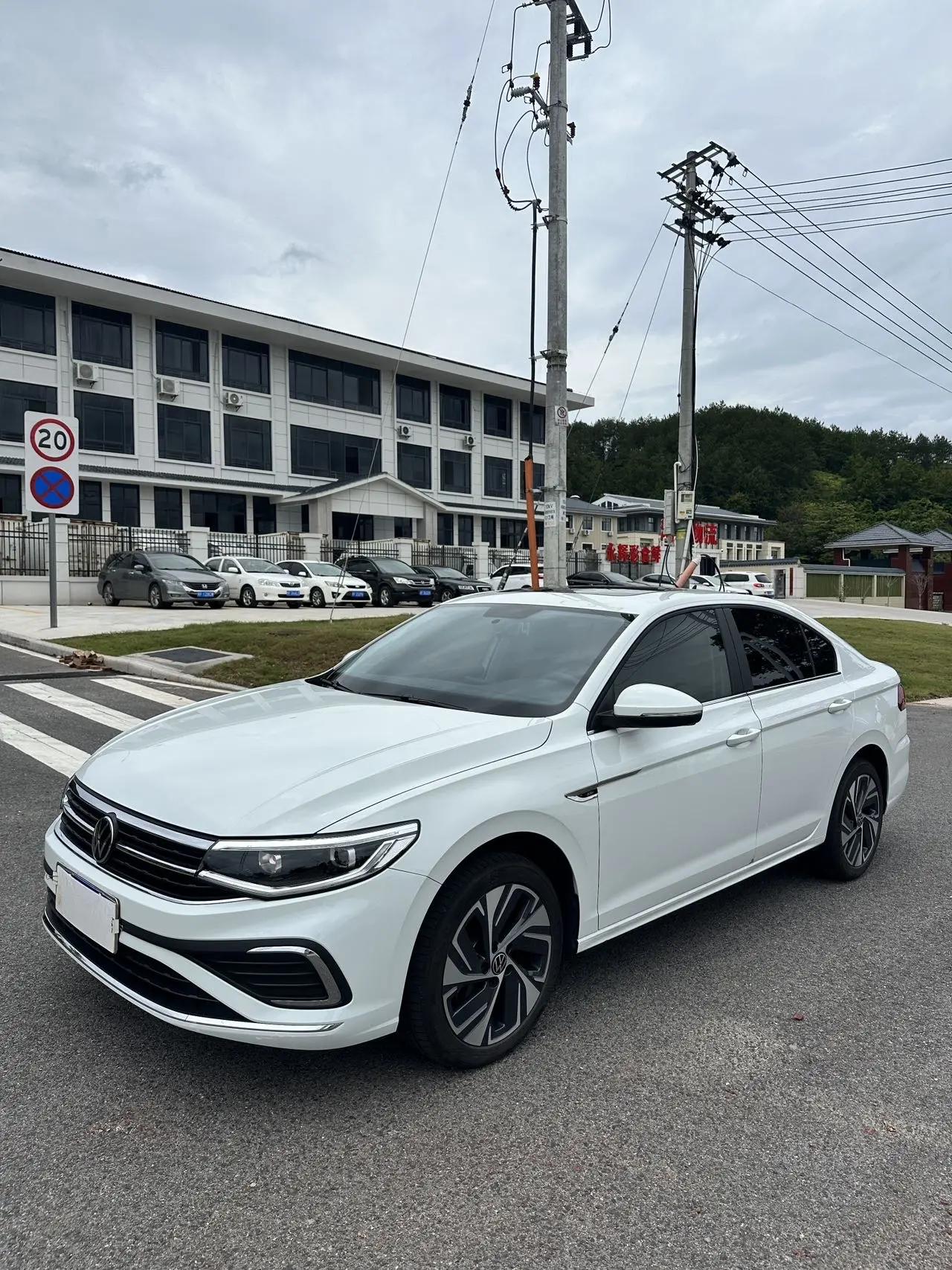 Open image lightbox: Volkswagen 2024 Bora 1.2TSI 200TSI Zhixing PRO Edition Automatic Gear