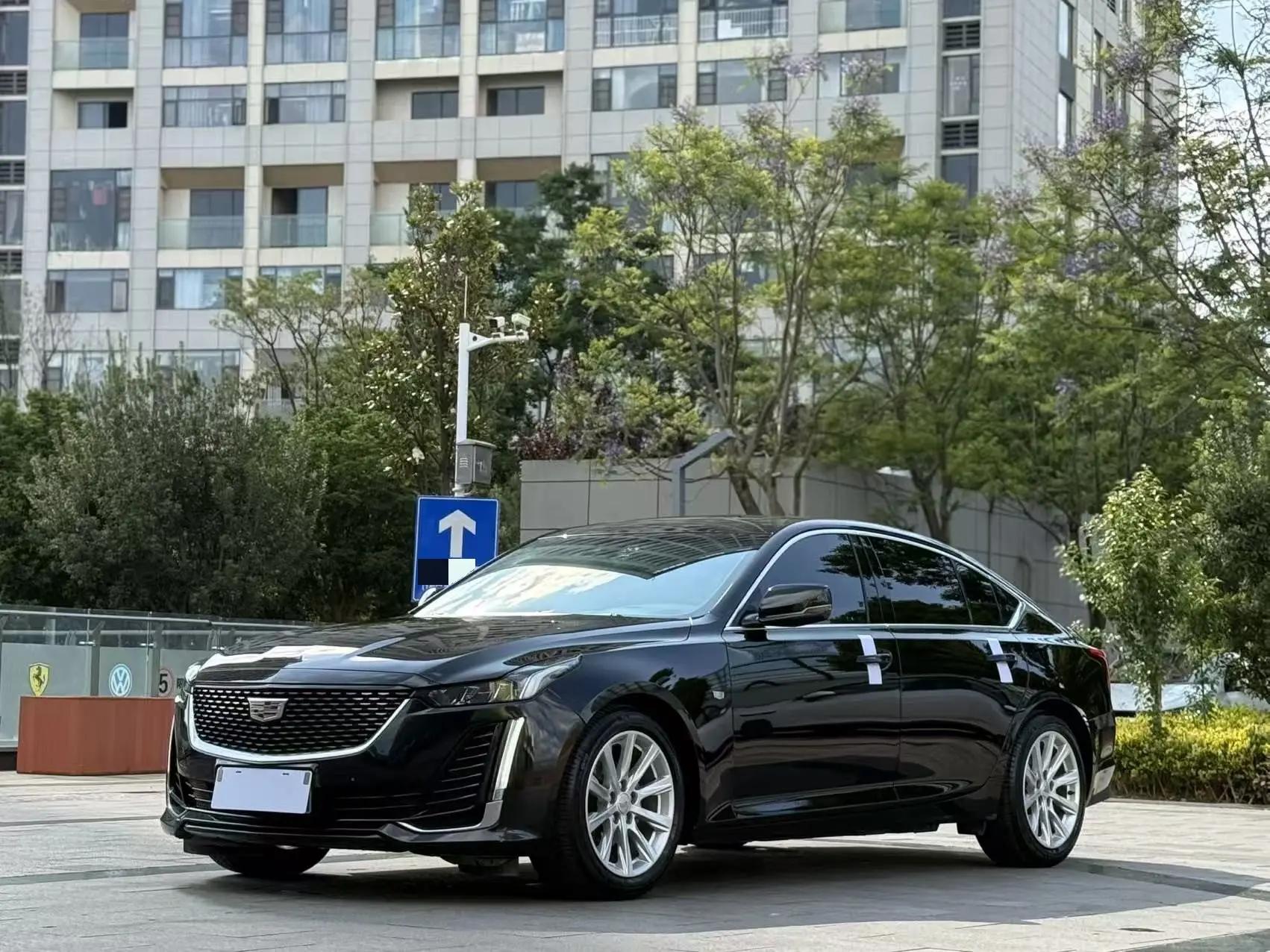 Cadillac CT5 2022 28T fashion model