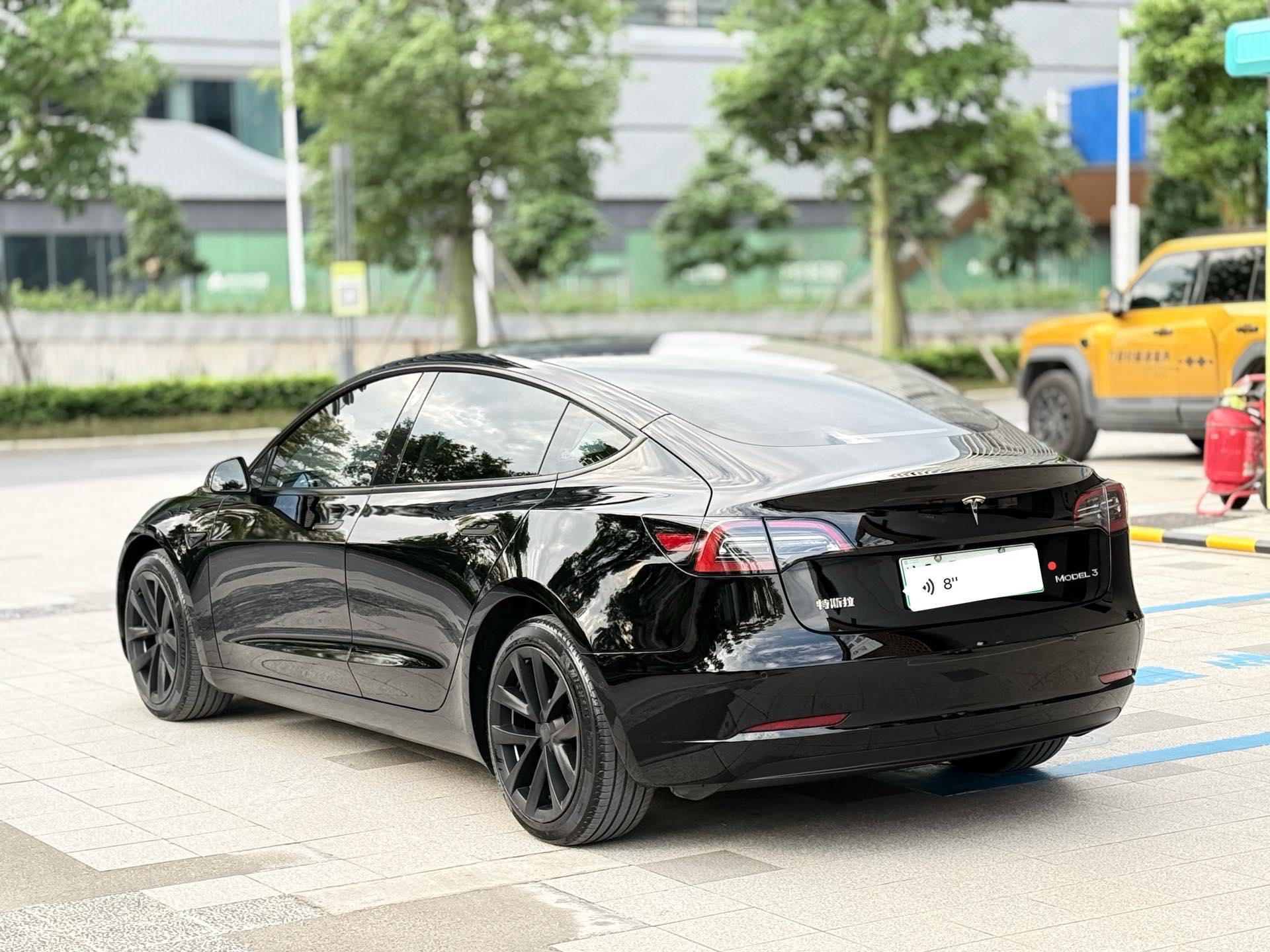 Model 3 2022 rear-wheel drive version 3