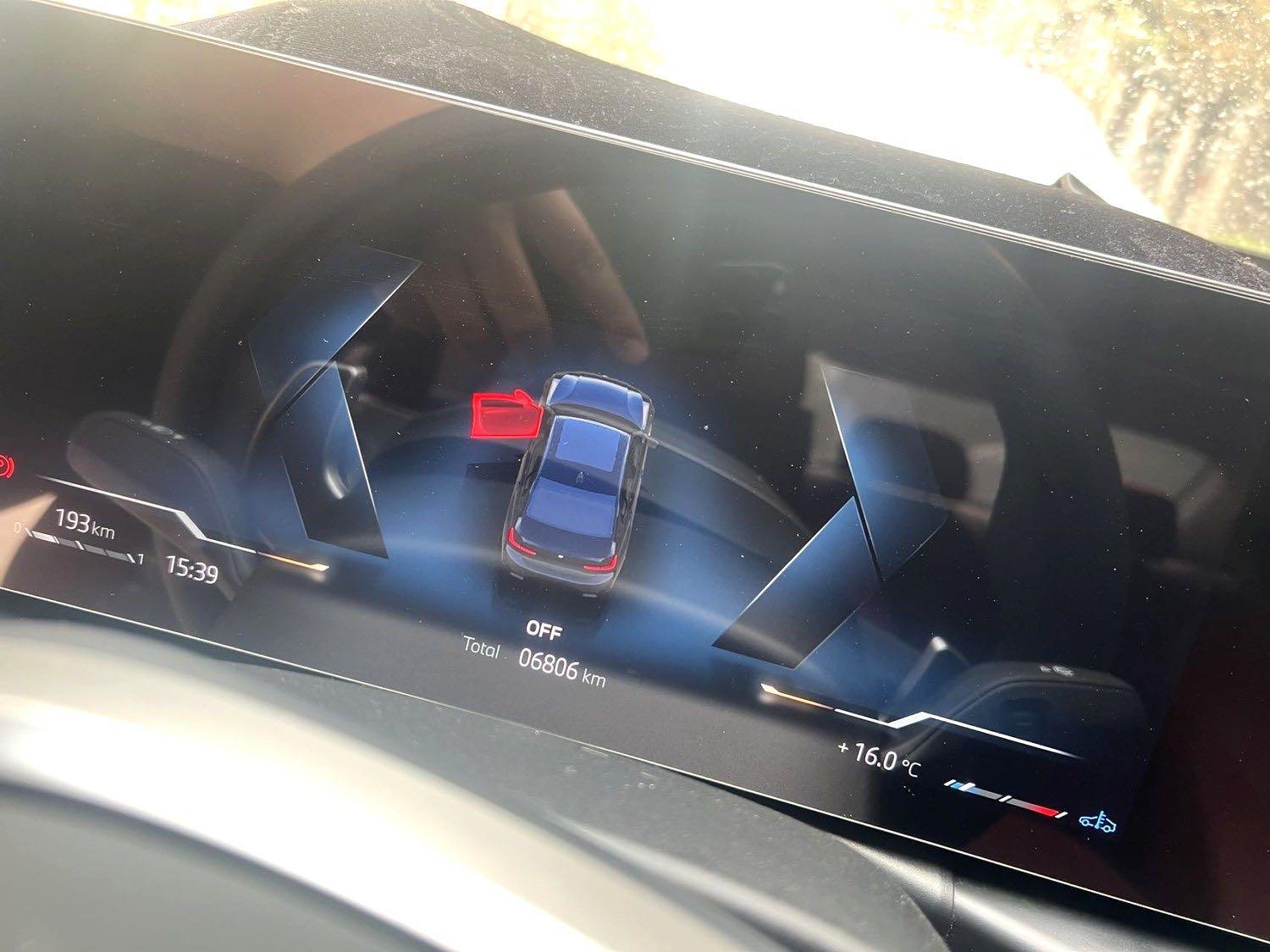 BMW 3 Series 2025 Model 330Li 2.0T M Sport Night Edition Automatic 2