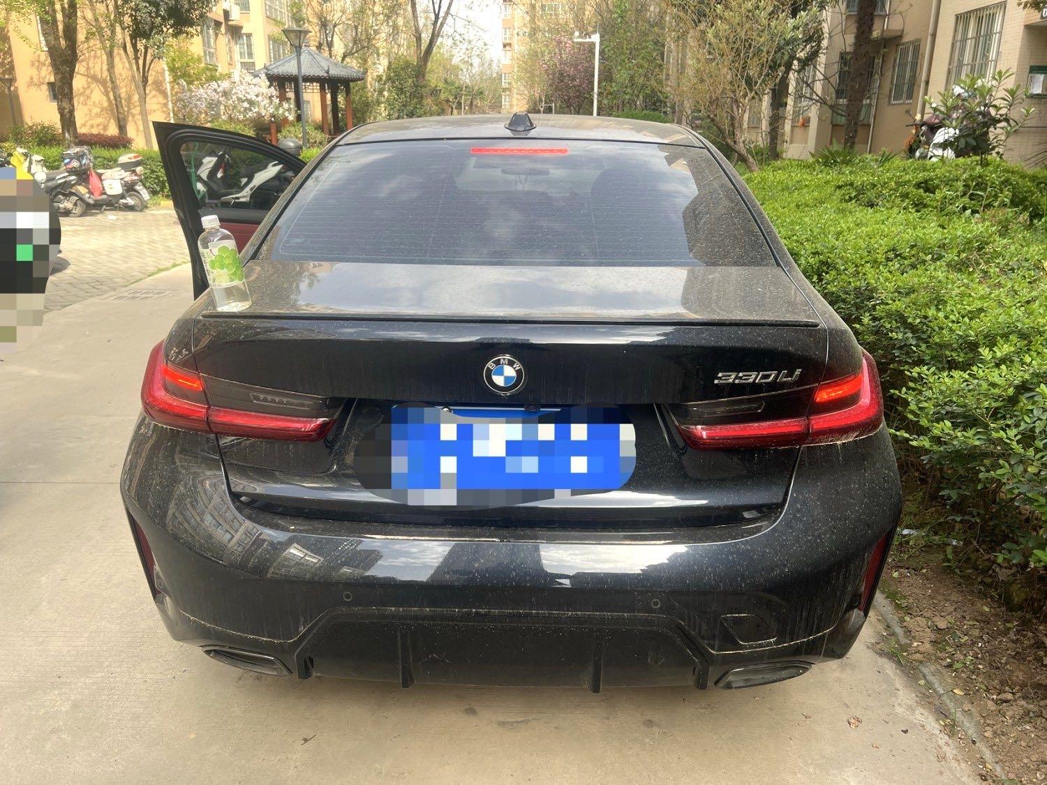 BMW 3 Series 2025 Model 330Li 2.0T M Sport Night Edition Automatic 4