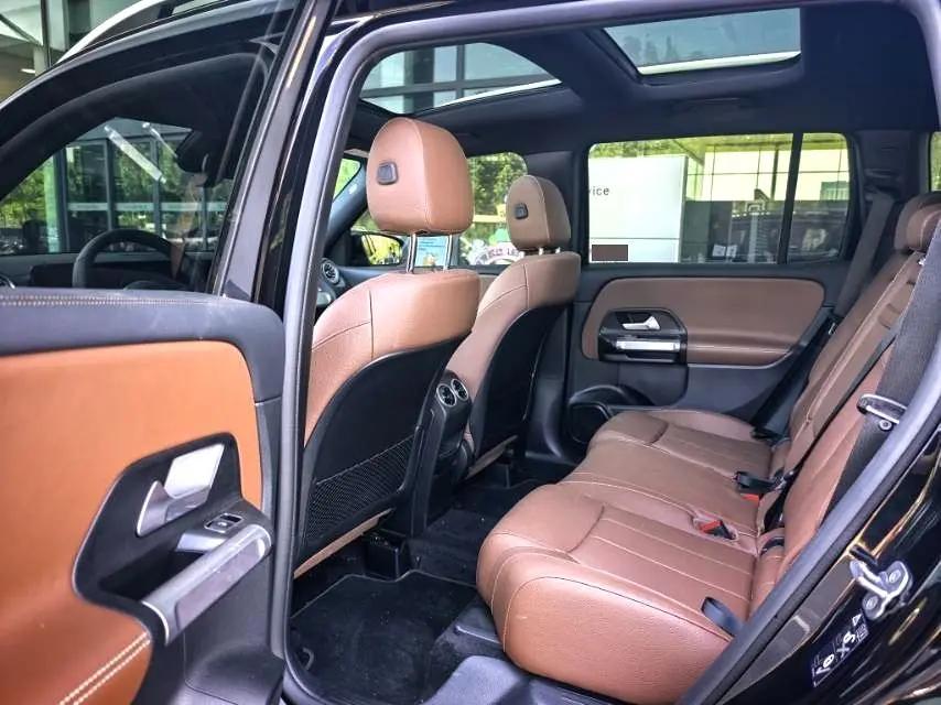 Mercedes Benz 2025 GLB 220 48V 2.0T Dynamic Automatic 10