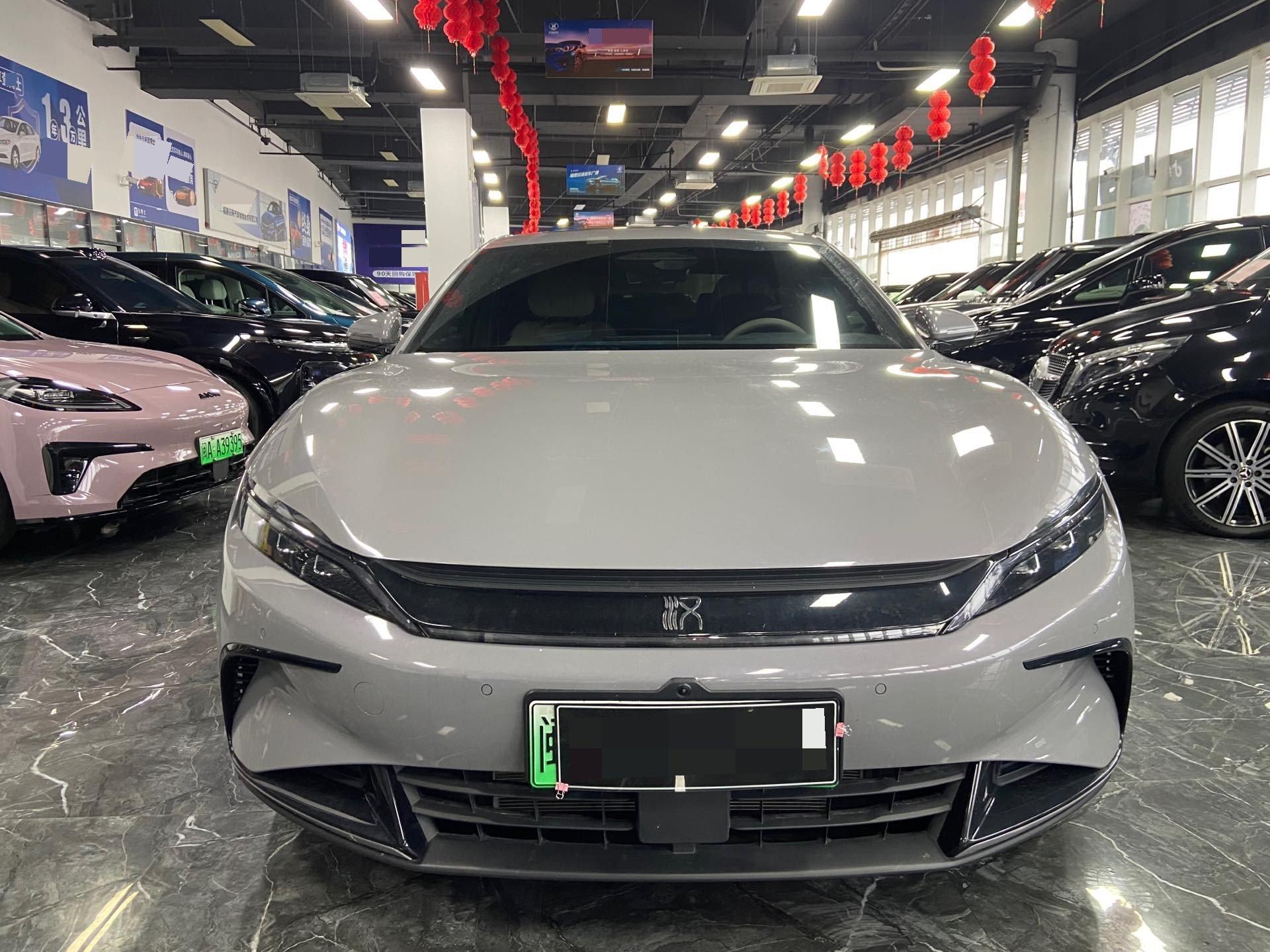 BYD 2025 Chinese DM-i 1.5T stepless 125KM elite automatic gear 2