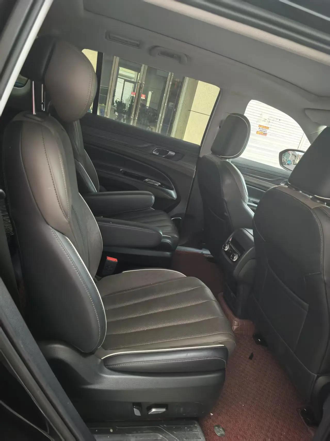 Ford 2023 Lingyu 2.0T EcoBoost 225 Zunling 7-seat (2/2/3) automatic gear 4