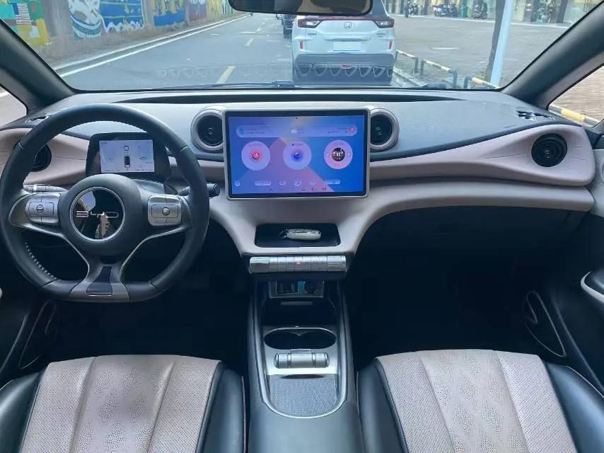 BYD 2023 Dolphin 420km Freedom Edition Automatic 6