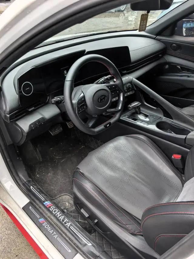 Elantra 2023 240TGDi DCT N Line LUX Premium Edition 5