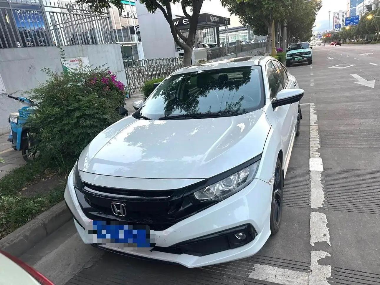 Civic 2019 220TURBO CVT Combustion Edition National V 6