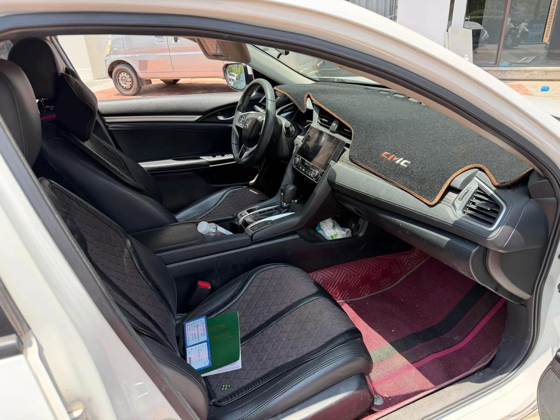 Civic 2019 220TURBO CVT Combustion Edition National V 8