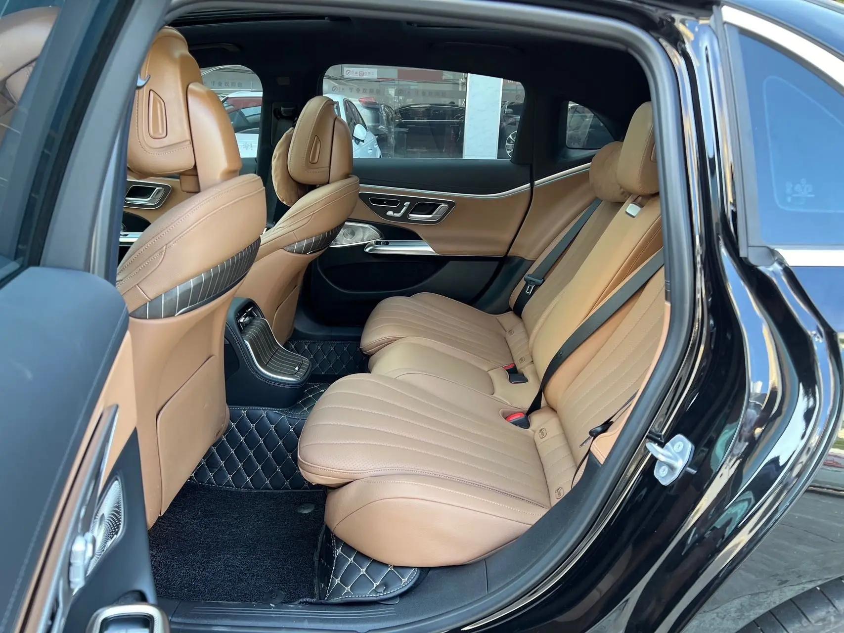 Mercedes Benz E-Class 2025 Model E 260 L 48V 2.0T Automatic 4