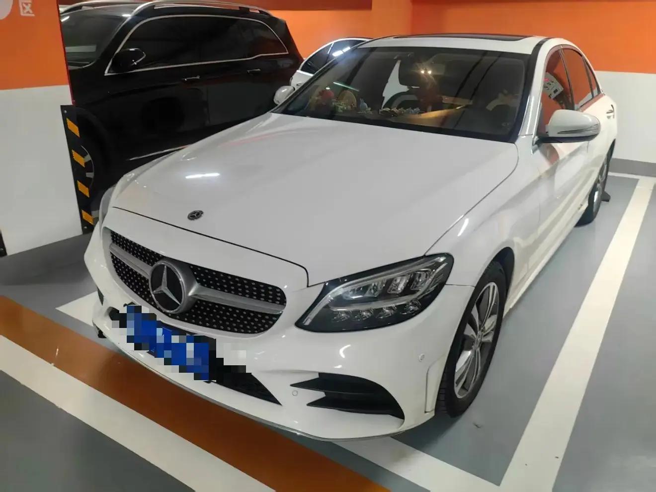 Mercedes Benz Class C 2020 to C 200 L Fashion Sports Edition