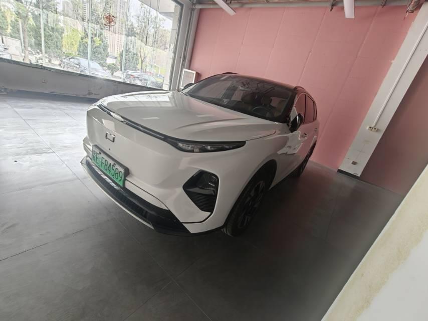 Bestune 2025 Yueyi 07 1.5T 210km Happy Edition Automatic Gear