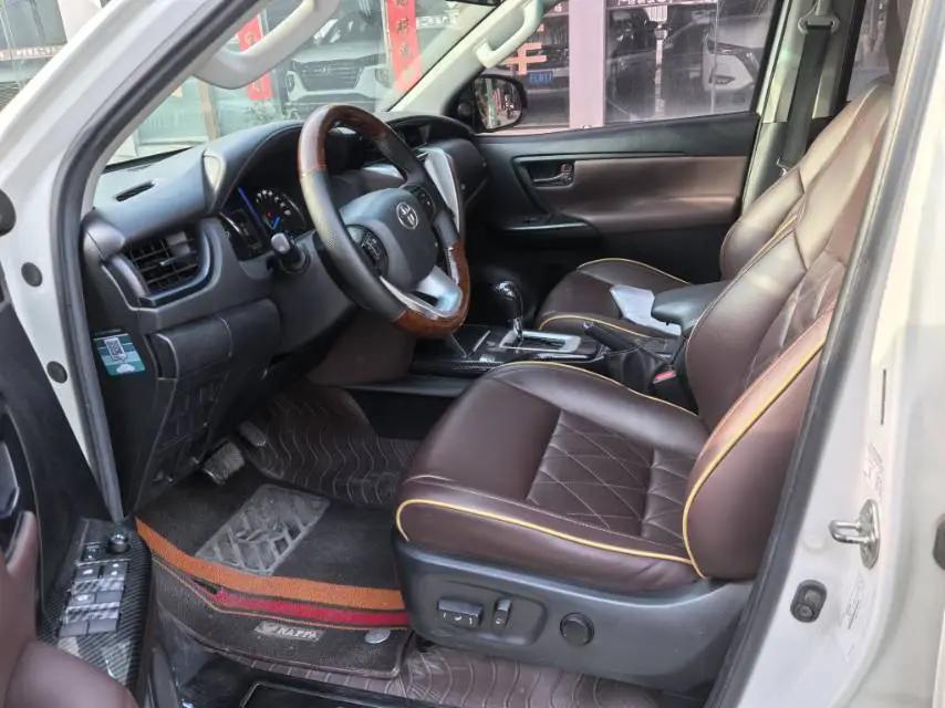 Toyota Fortuner (Imported) 2019 Fortuner 2.7 EXR Middle East Edition Automatic Gear 8