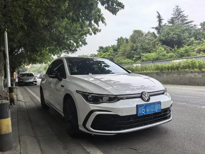 Volkswagen 2023 Golf 8 R-Line 1.4TSI 280TSI Lite (facelift) automatic 3