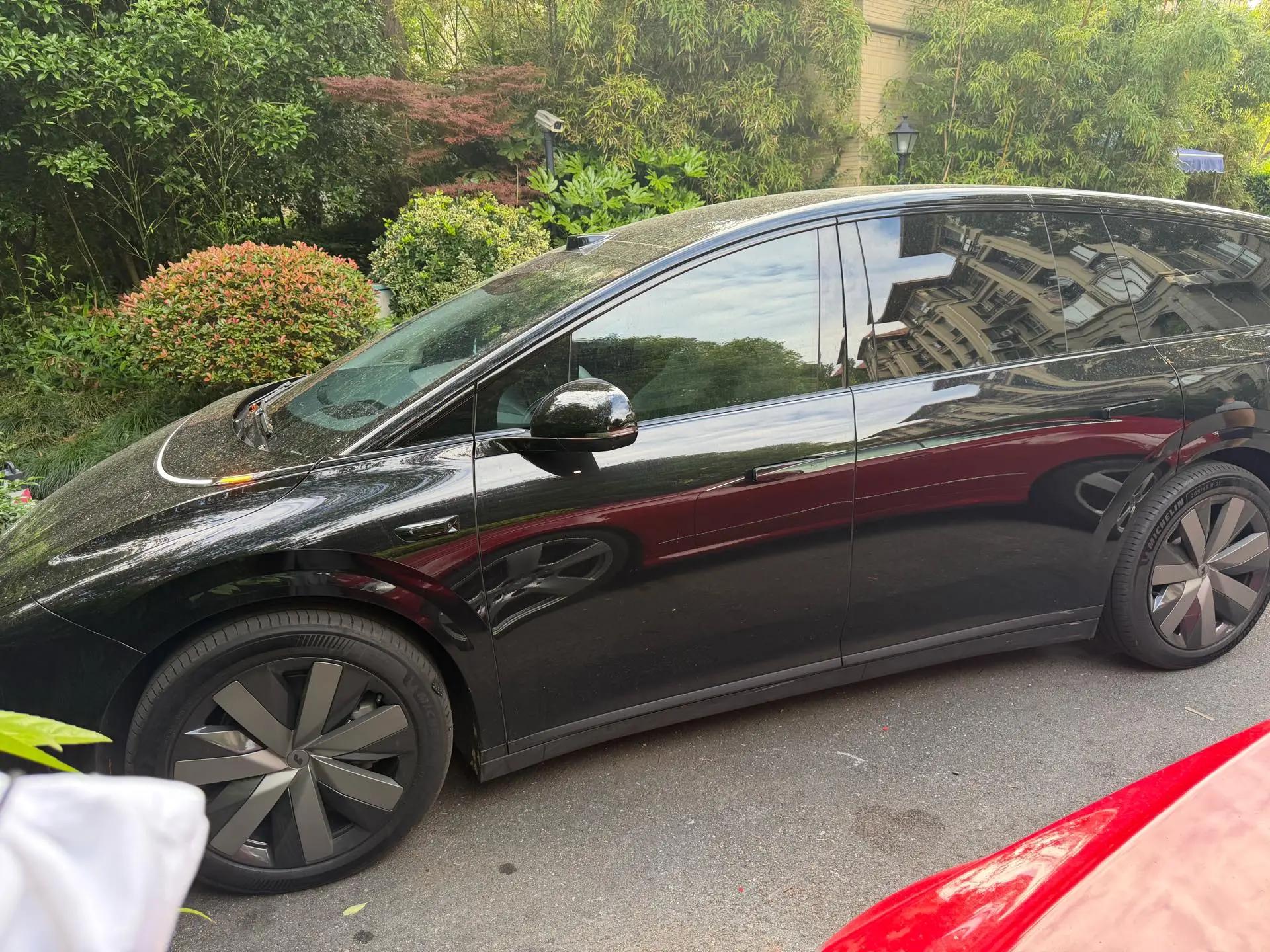 Li 2025 i8 Standard Edition Automatic 2
