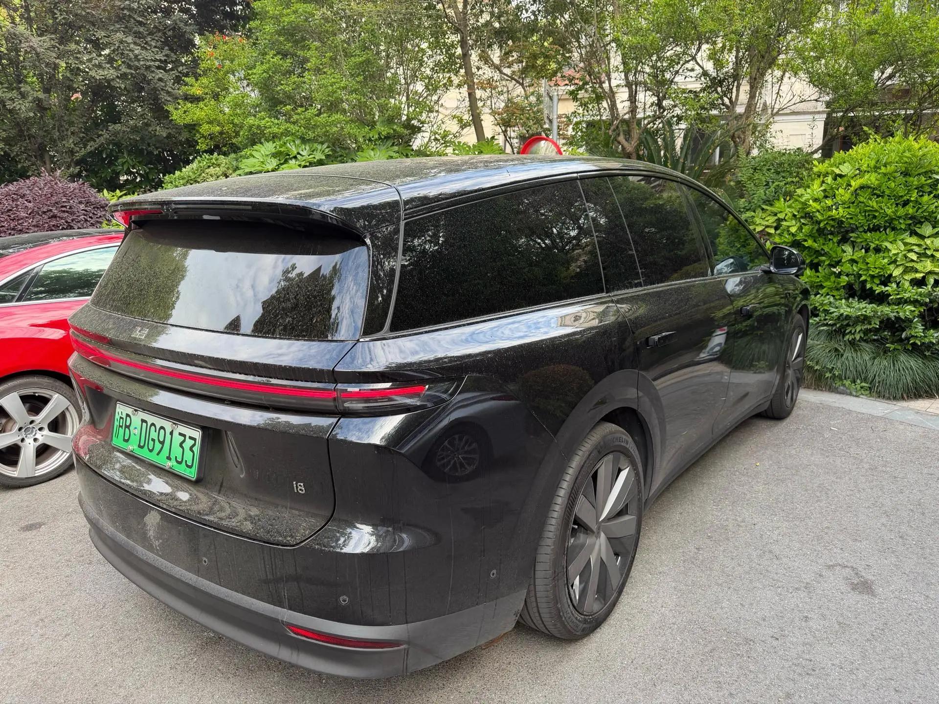 Li 2025 i8 Standard Edition Automatic 3