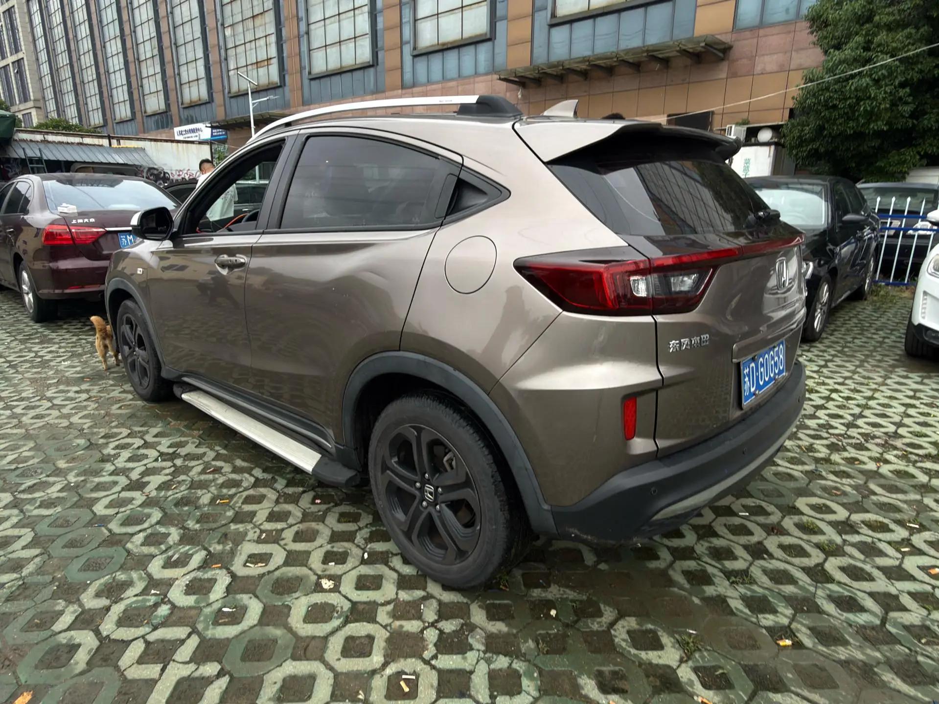 Honda XR-V 2020 220TURBO CVT Deluxe Edition 9