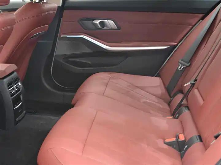 BMW i3 2024 eDrive 35 L 10